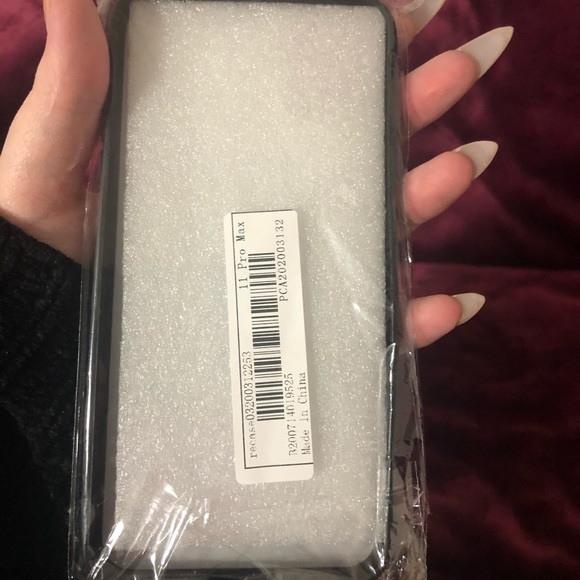 iphone 11 pro max case 🖤 - Picture 2 of 2